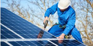 Installation Maintenance Panneaux Solaires Photovoltaïques à Juilley
